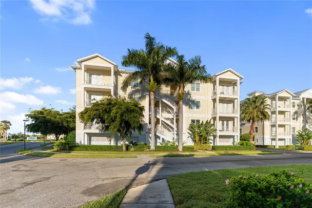 $545,000 | 7840 34th Avenue West, Unit 103, Bradenton, FL 34209