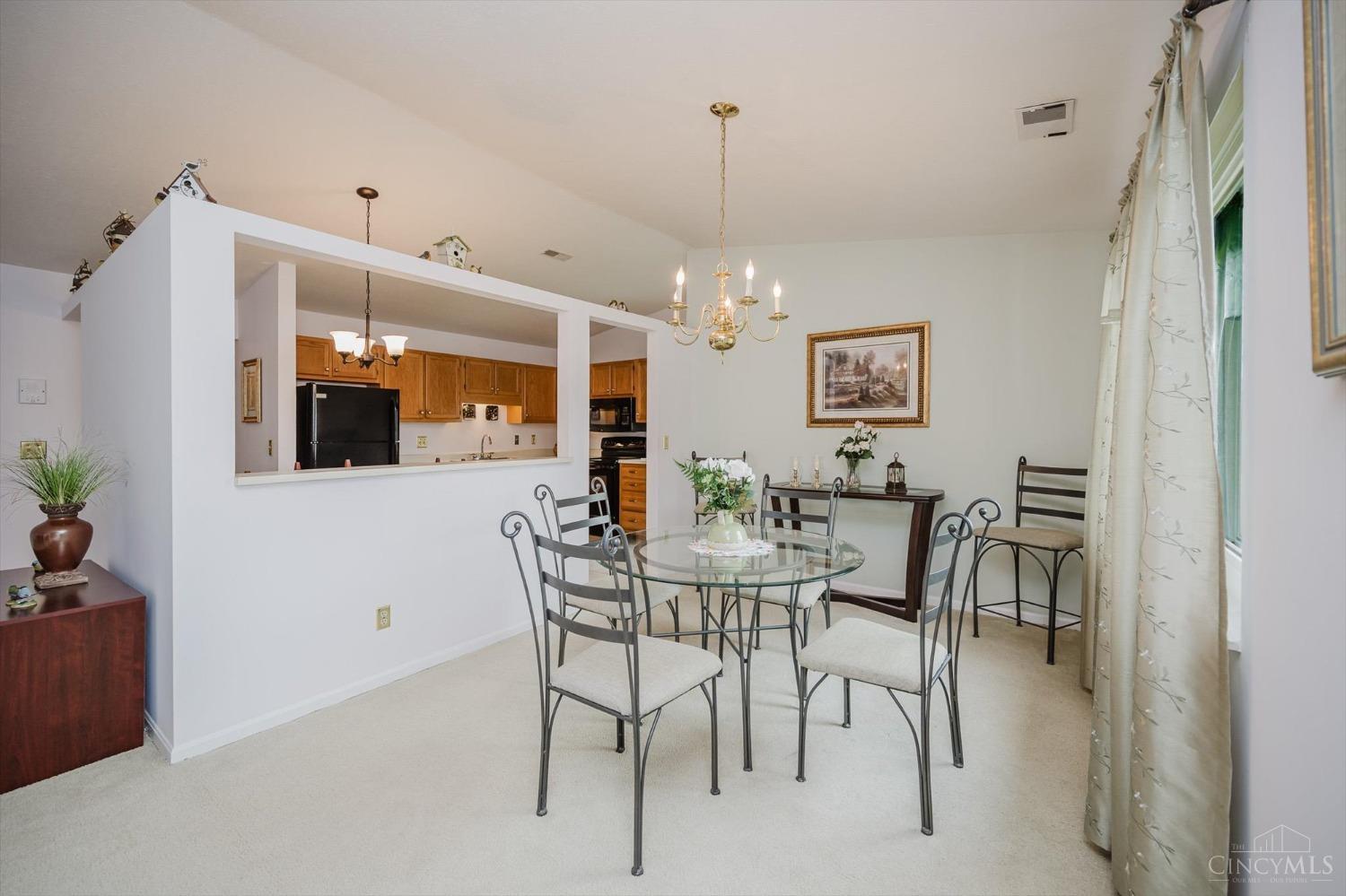 7913 Cheviot Road, Unit 27 Cincinnati, OH 45247 - Photo 17 of 44