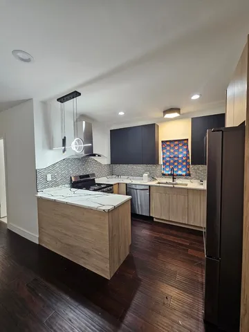 $293,000 | 7832 South Evans Avenue, Chicago, IL 60619