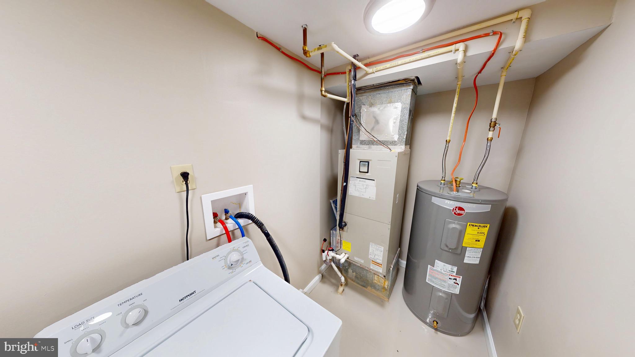 12820 Twin Oak Drive Waldorf, MD 20601 - Photo 70 of 98 a view of water heater room