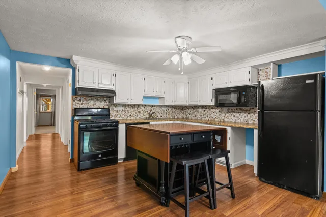 $490,000 | 6360 Little Twin Lake Road Northeast, Mancelona, MI 49659