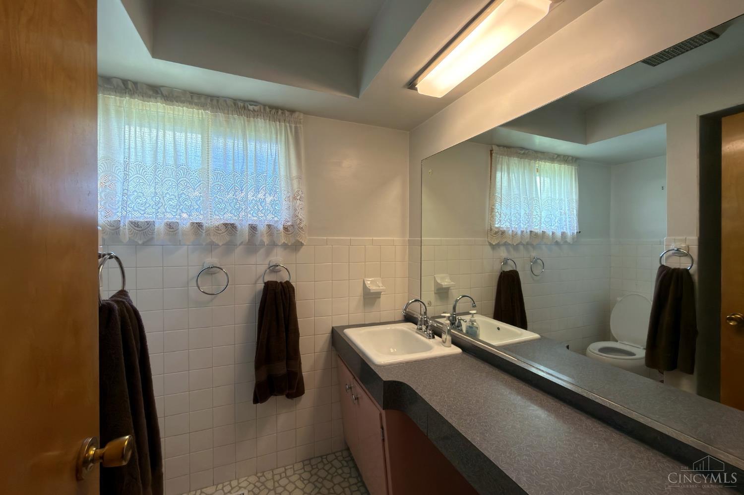 6802 Liberty Fairfield Road Hamilton, OH 45011 - Photo 14 of 23 Gallery Image 14