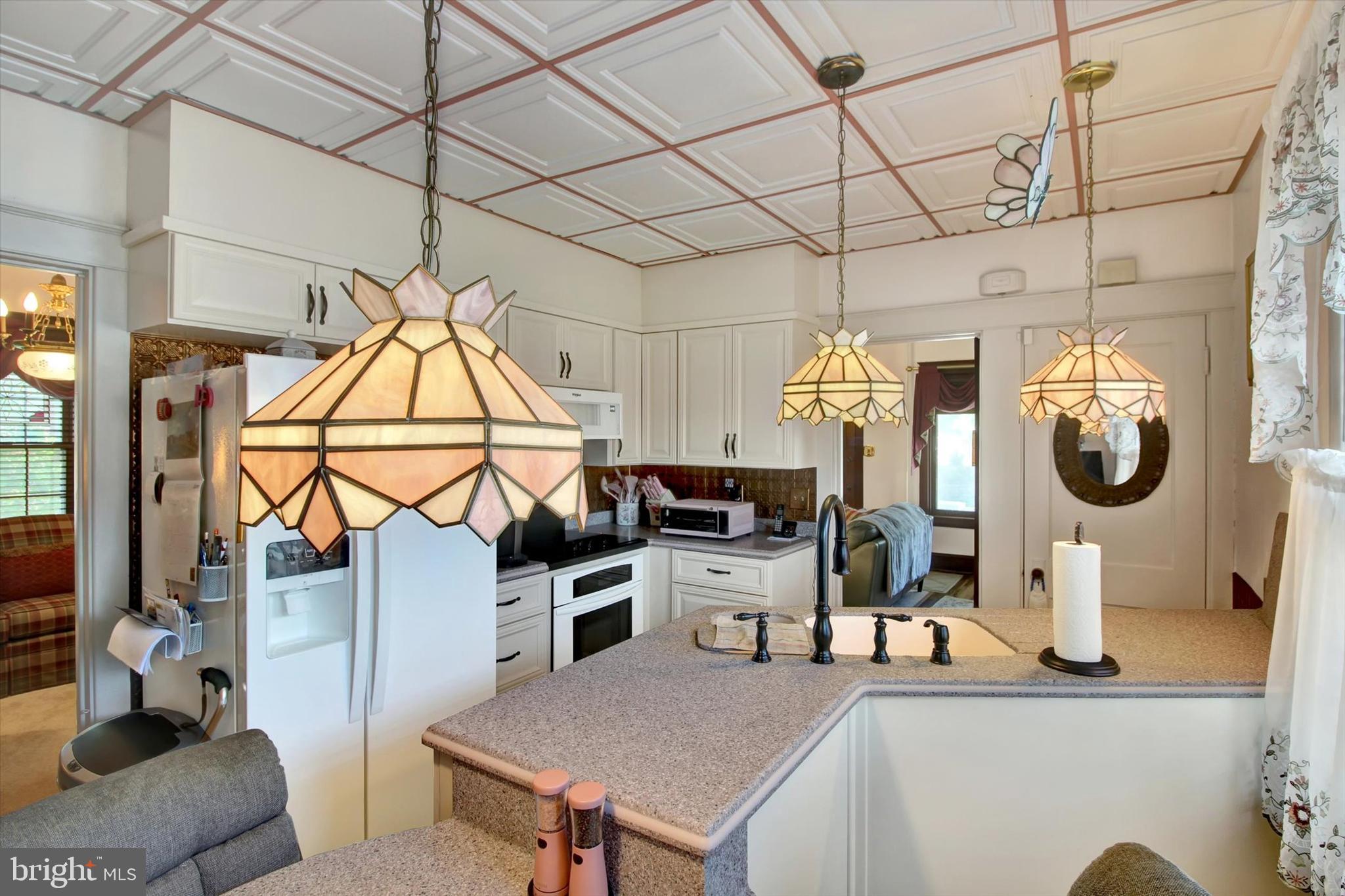 238 East Walnut Street Reading, PA 19607 - Photo 10 of 28 Kitchen