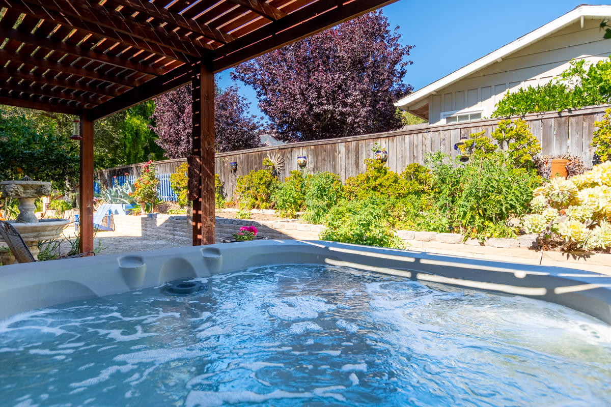 3953 Foothill Road Santa Barbara, CA 93110 - Photo 9 of 48 Inviting spa