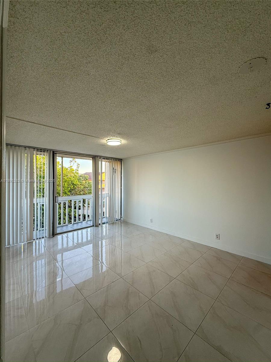 7051 Environ Boulevard, Unit 431 Lauderhill, FL 33319 - Photo 6 of 28