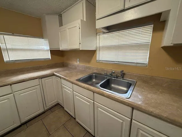 $1,700 | 4638 America Street, Orlando, FL 32811