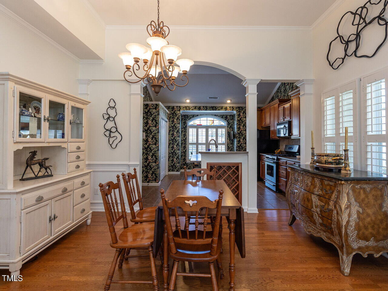 1431 Basinger Court Raleigh, NC 27612 - Photo 6 of 31 006-1280x960-dining-kitchen