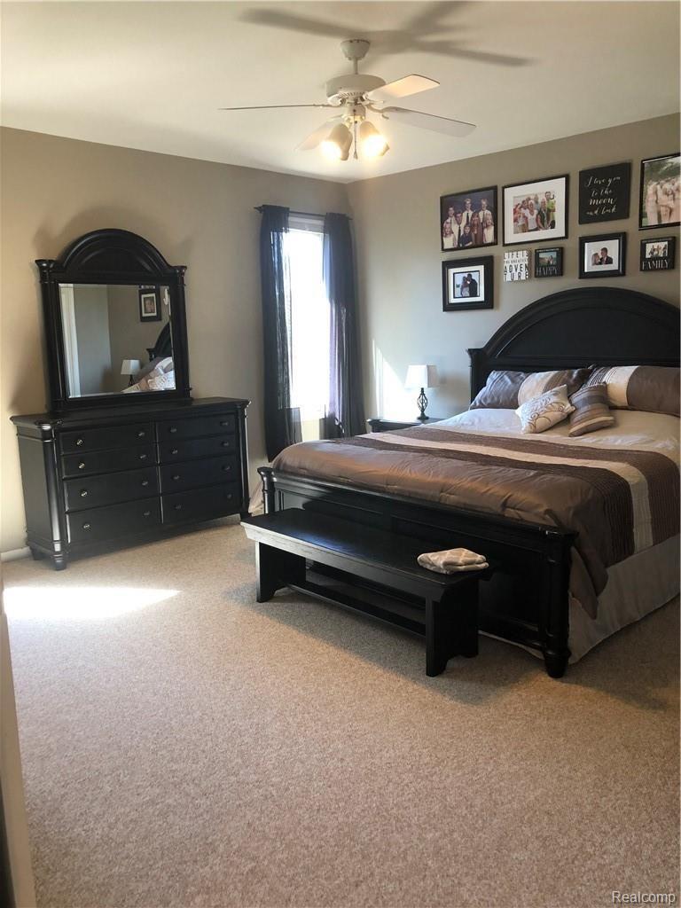 1130 Waycroft Court Rochester, MI 48307 - Photo 14 of 53 IMG_9676.JPG