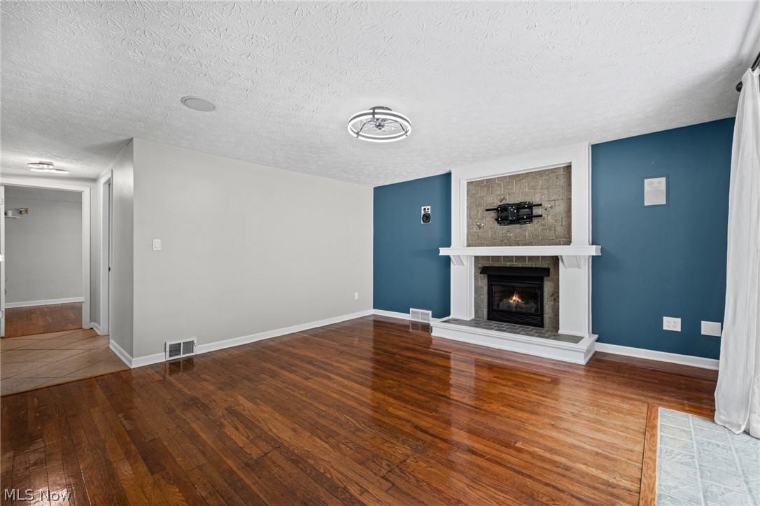12335 Robson Road Grafton, OH 44044 - Photo 12 of 49