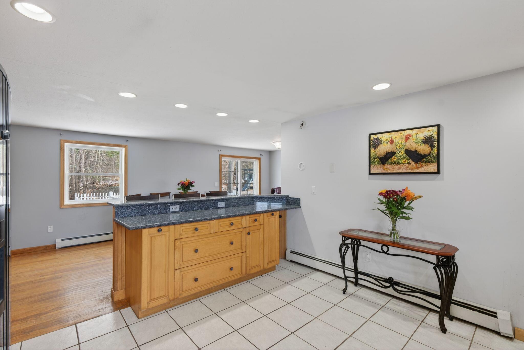 5 Meadow View Drive Biddeford, ME 04005 - Photo 14 of 44 Kitchen