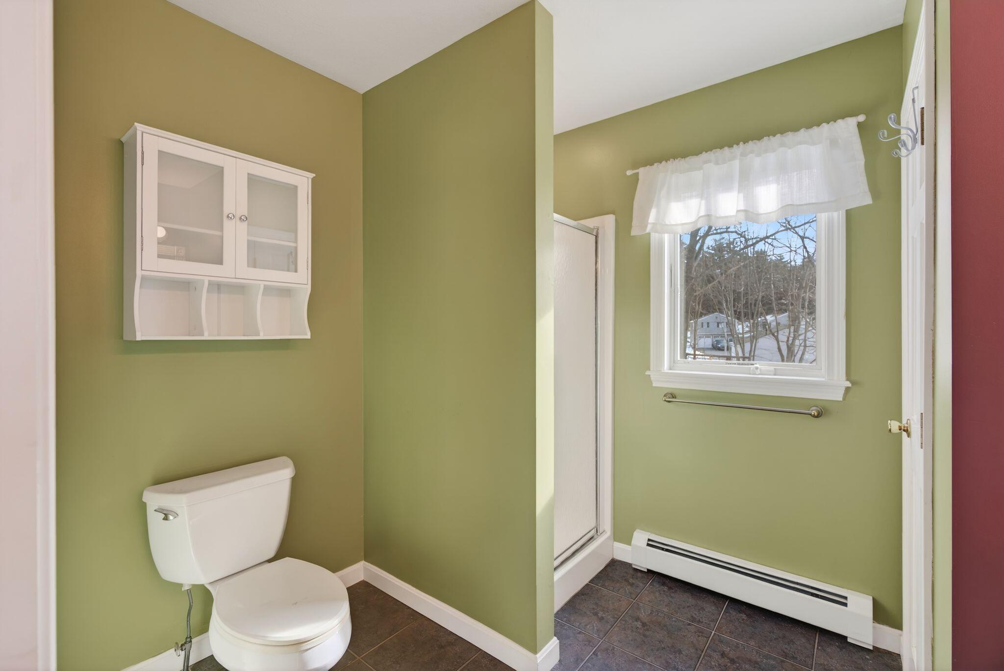 5 Meadow View Drive Biddeford, ME 04005 - Photo 23 of 44 Bathroom