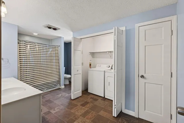 $475,000 | 5 Meadow View Drive, Biddeford, ME 04005