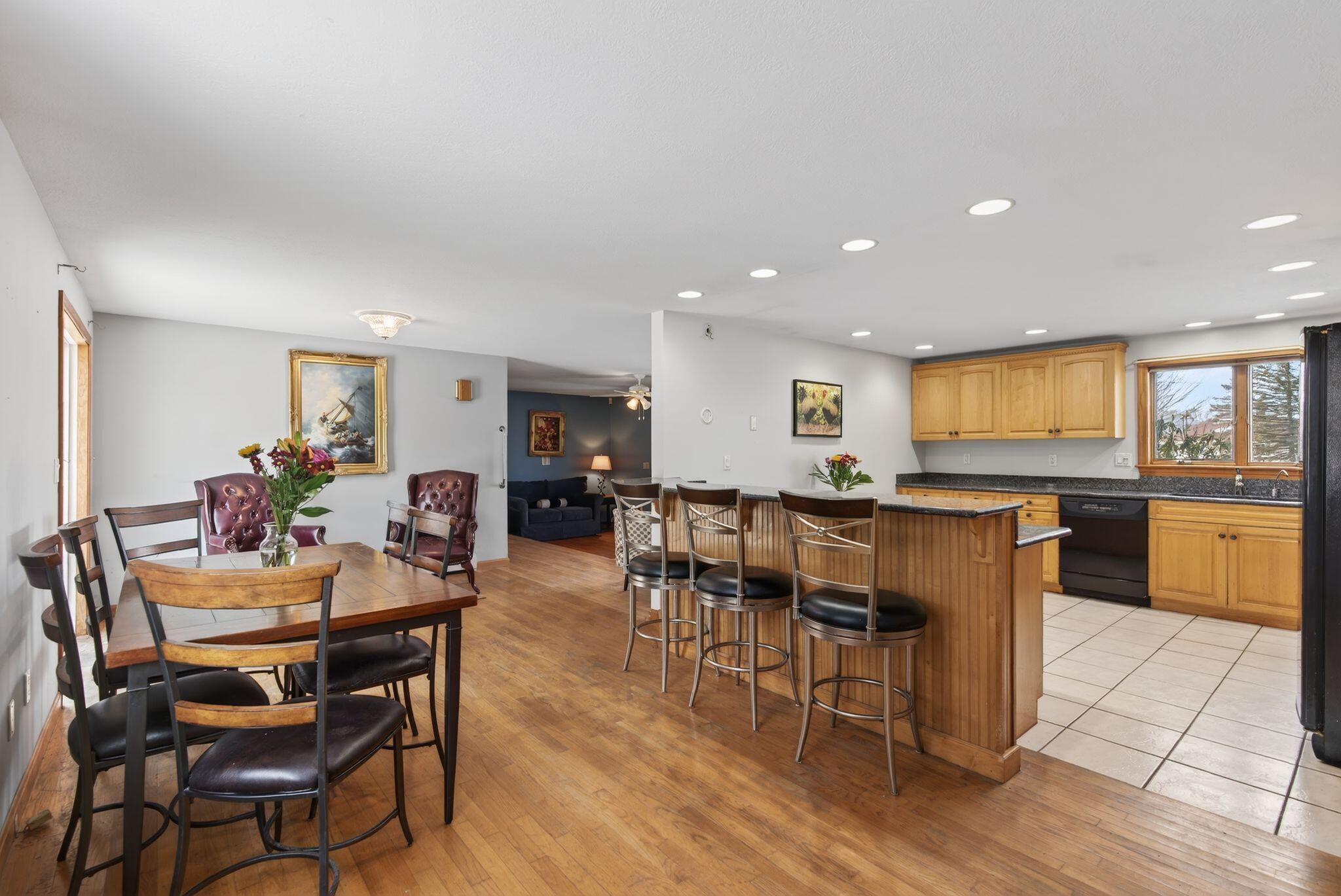 5 Meadow View Drive Biddeford, ME 04005 - Photo 10 of 44 Dining/Kitchen
