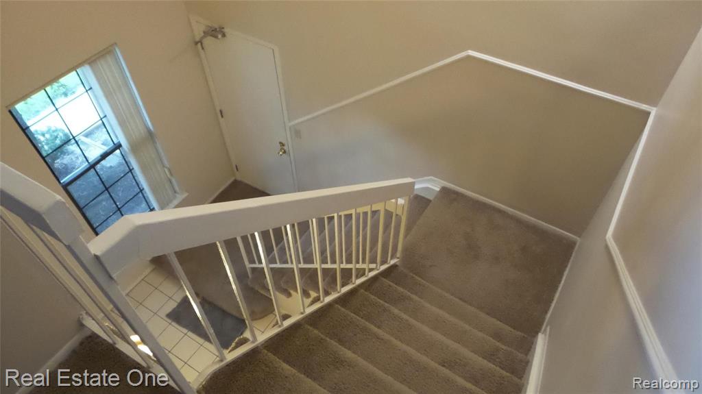 29535 Pine Ridge Circle, Unit 10 Farmington, MI 48331 - Photo 38 of 43