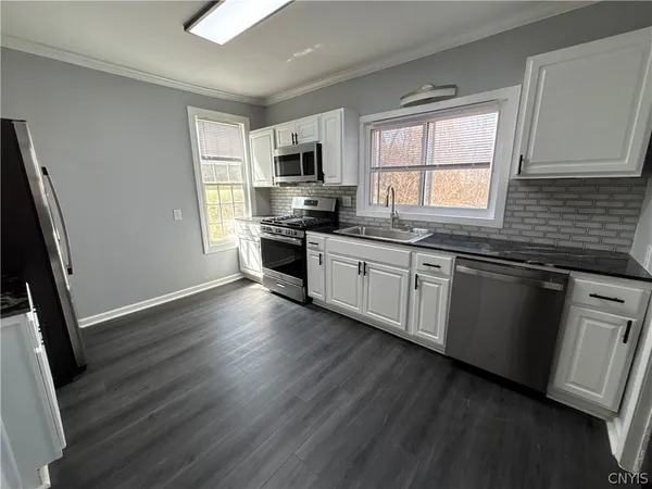 $1,650,000 | 212 Westcott Street, Syracuse, NY 13210