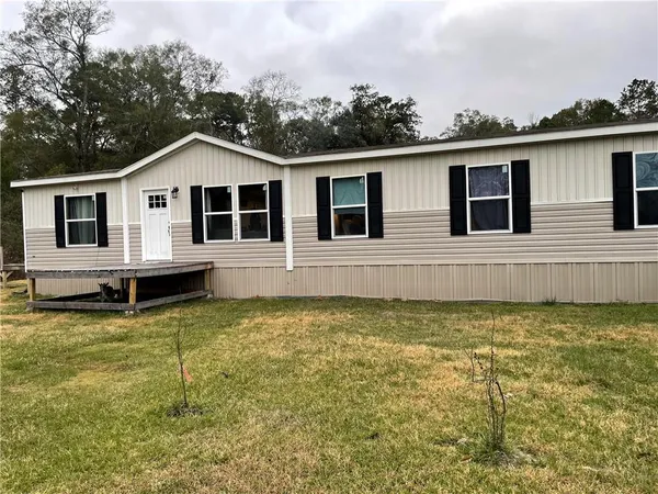 $379,000 | 16221-16227 East Club Deluxe Road, Hammond, LA 70403