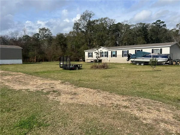 $379,000 | 16221-16227 East Club Deluxe Road, Hammond, LA 70403