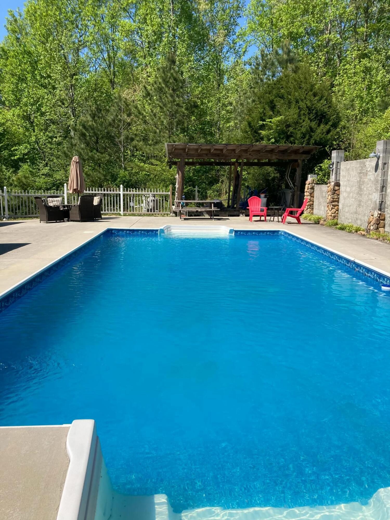 362 Carson Road Southeast Cleveland, TN 37323 - Photo 5 of 24 a view of outdoor space and deck with open kitchen
