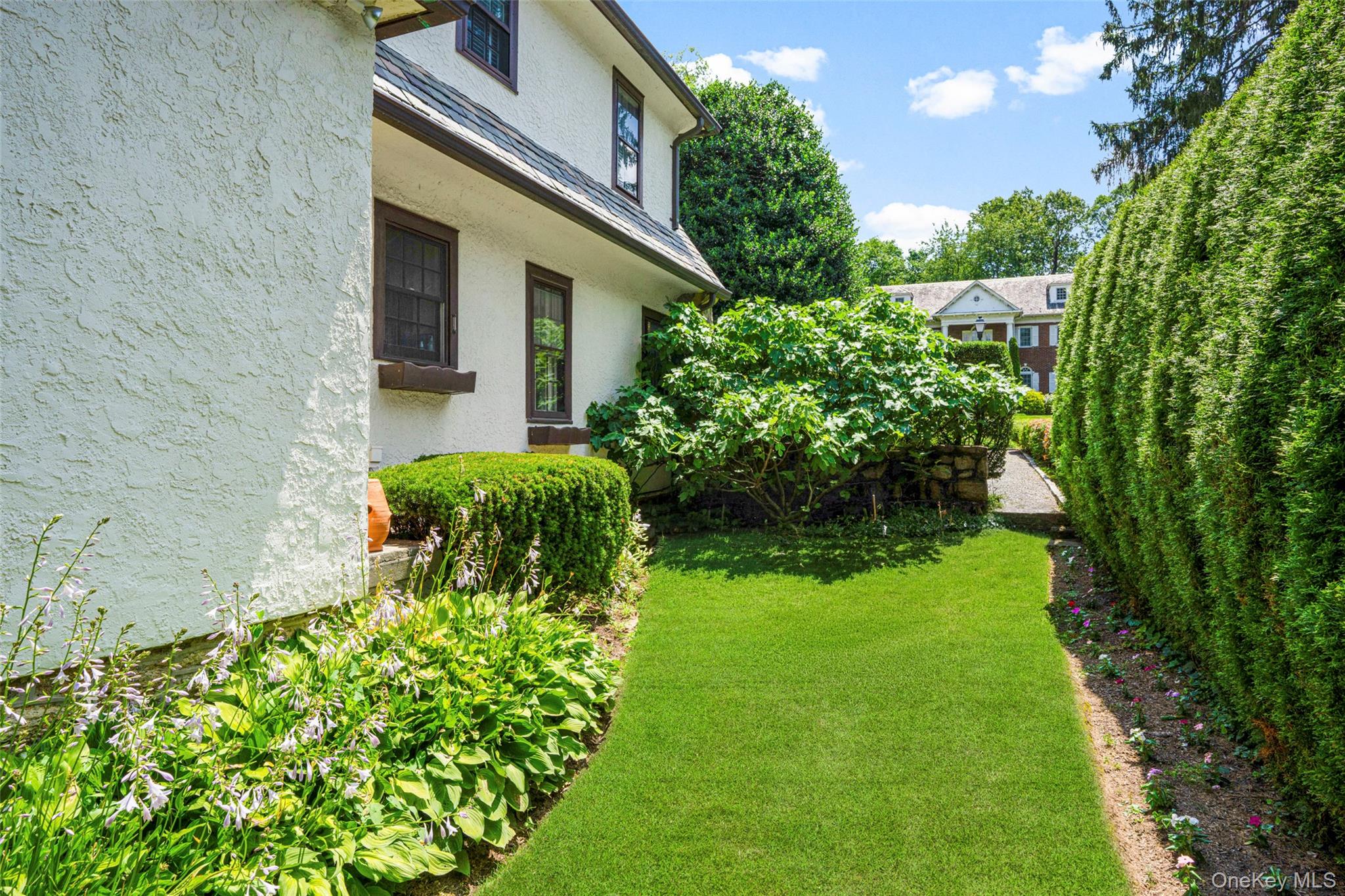 260 Overlook Road New Rochelle, NY 10804 - Photo 41 of 48 Gallery Image 41