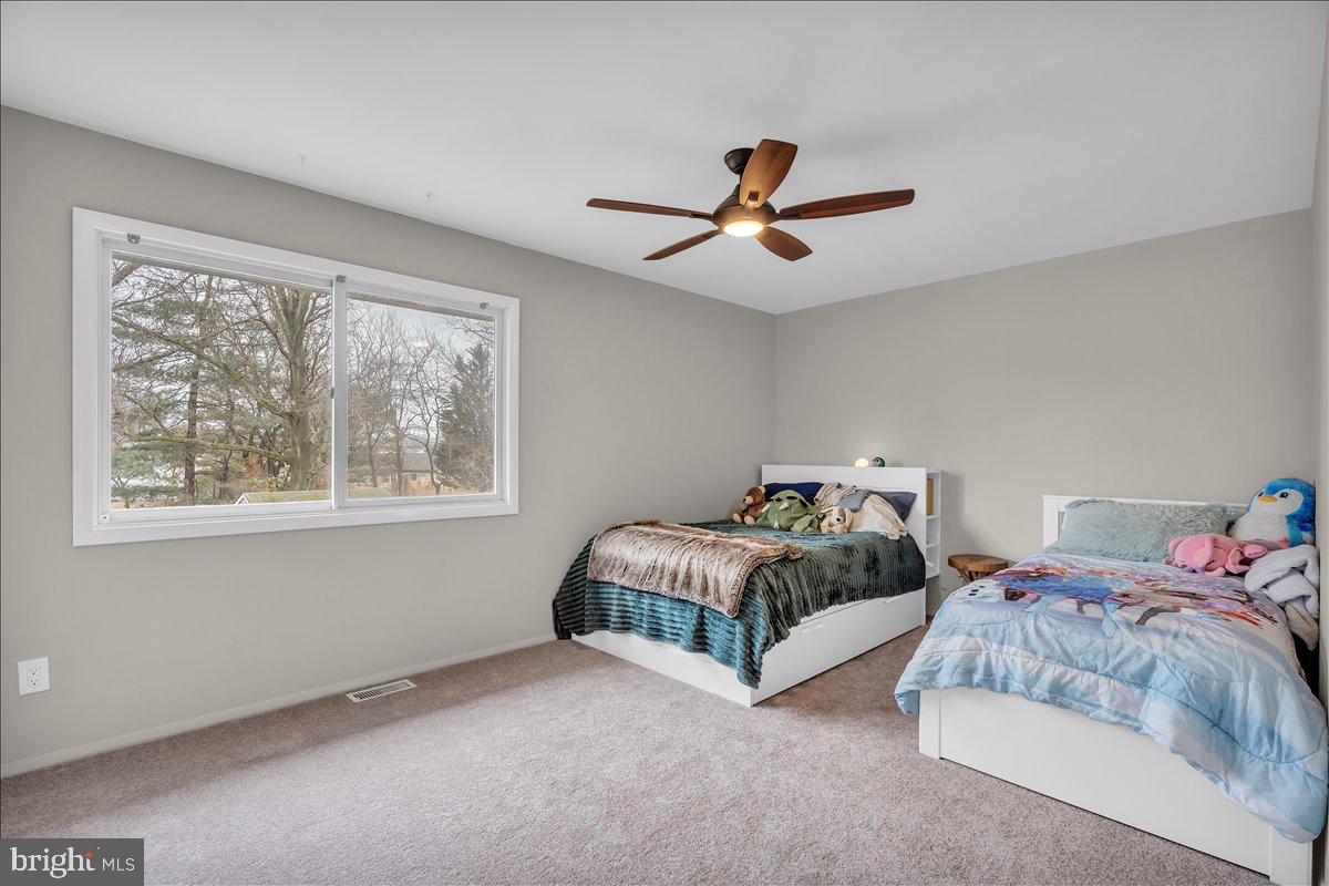 29 Harwood Road Marlton, NJ 08053 - Photo 15 of 24