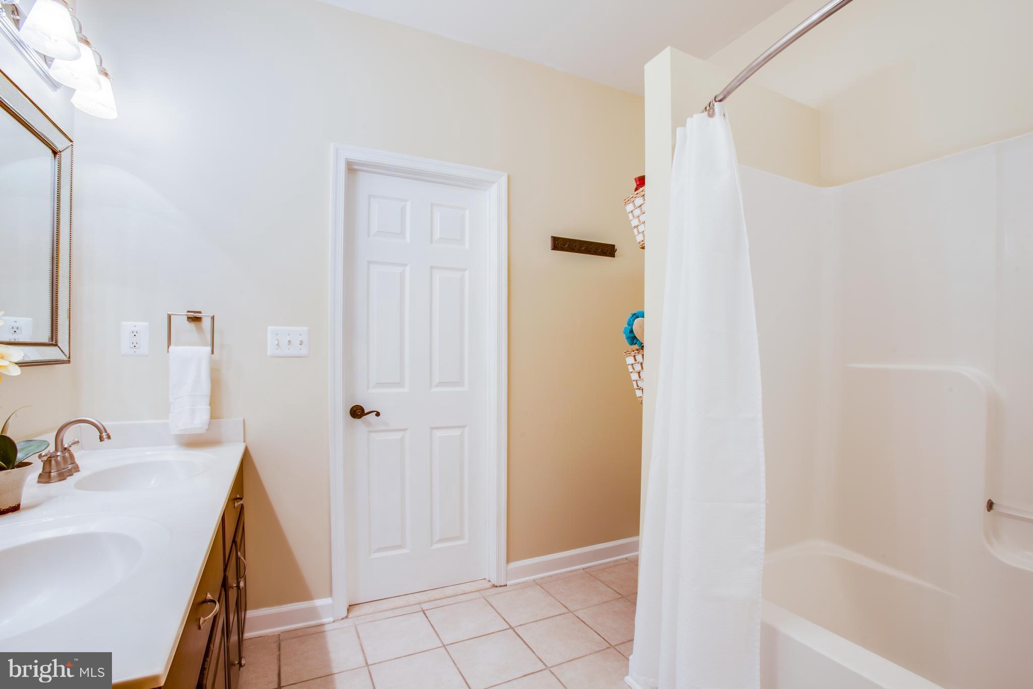 3857 Graham Park Road Triangle, VA 22172 - Photo 14 of 29 All the SPACE you need