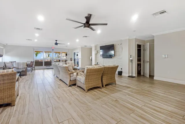 $349,000 | 401 Briny Avenue, Unit 610, Pompano Beach, FL 33062