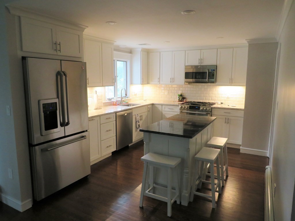 38 Chatham Road Norwood, MA 02062 - Photo 10 of 41 Gallery Image 10