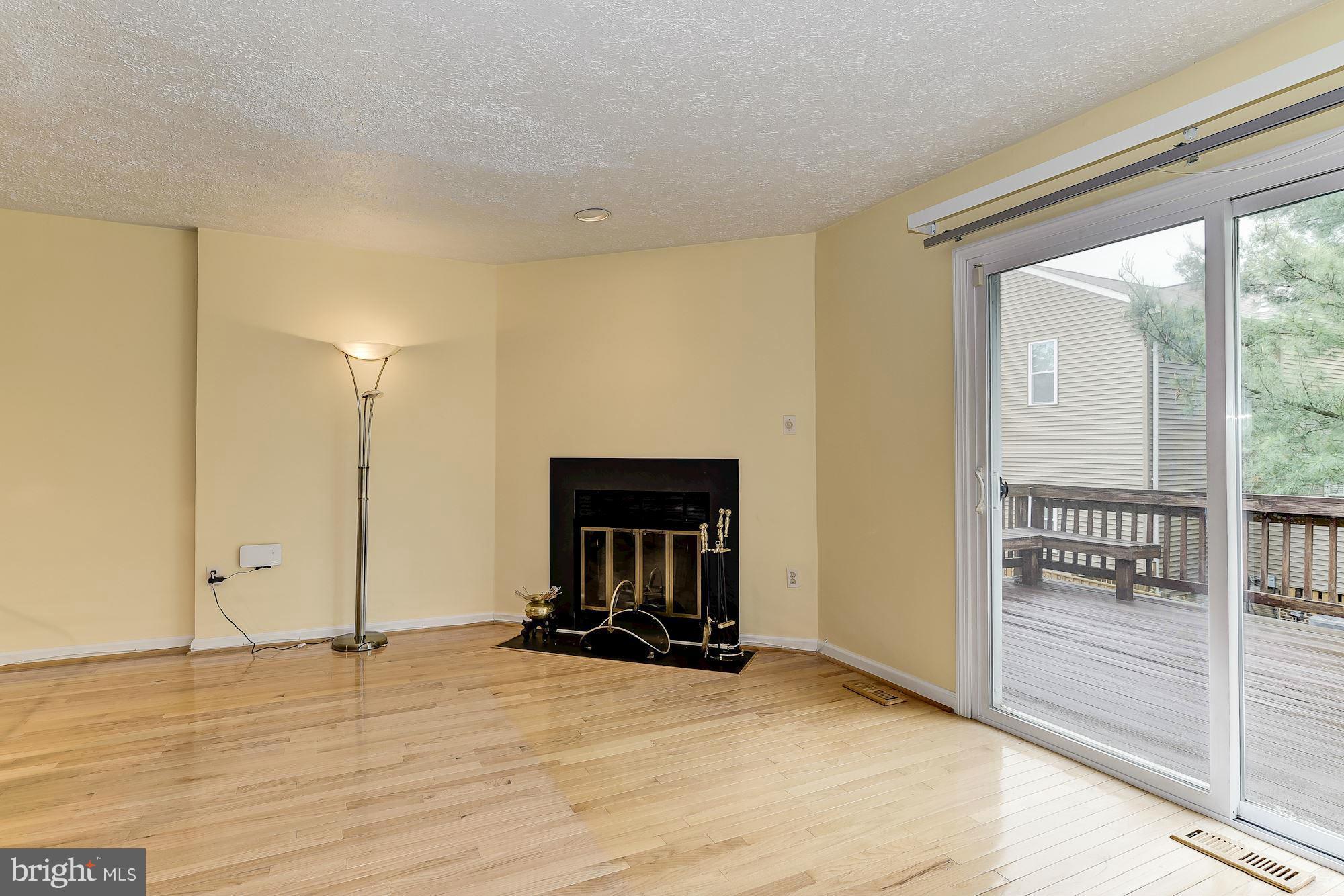 734 Ritchie Avenue Silver Spring, MD 20910 - Photo 17 of 30 Living Room