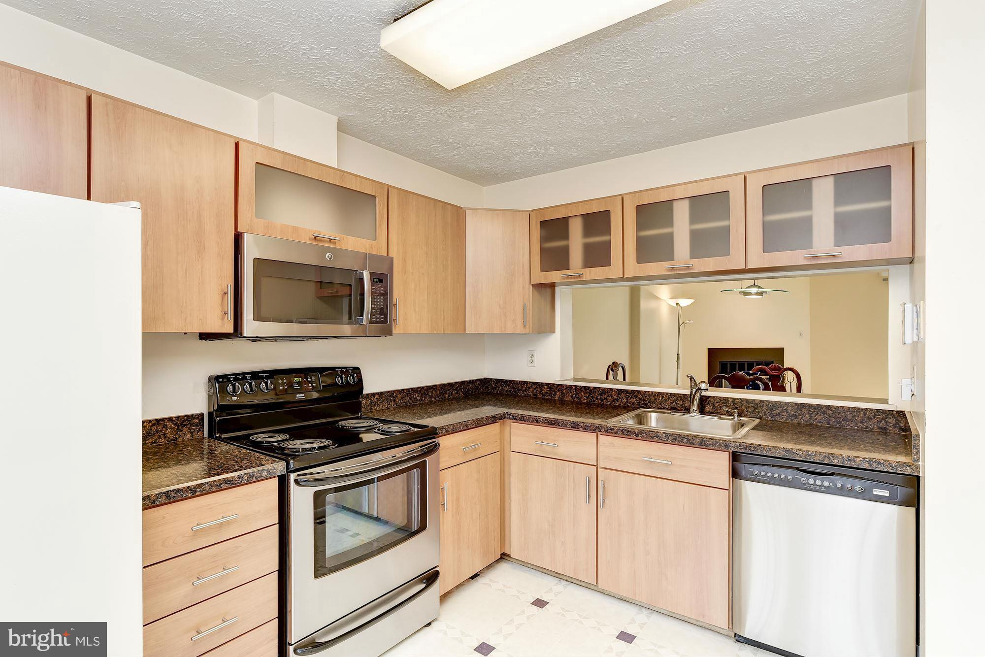 734 Ritchie Avenue Silver Spring, MD 20910 - Photo 8 of 30 Kitchen