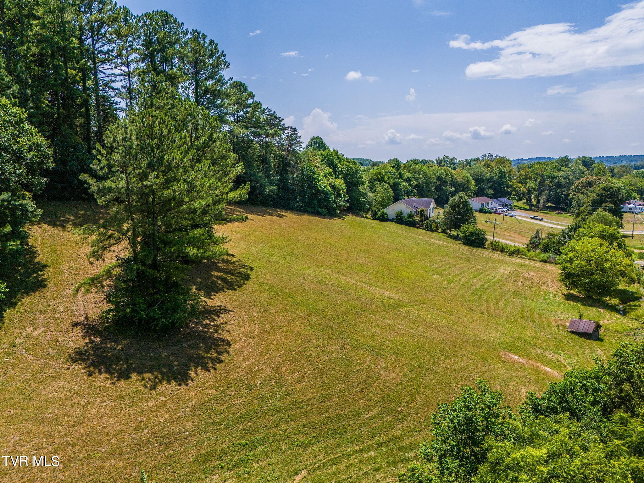 195 Hall Road, Unit 4 Jonesborough, TN 37659 - Photo 10 of 15 10-web-or-mls-4