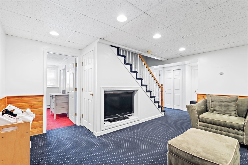 149 Maynard Farm Road Sudbury, MA 01776 - Photo 29 of 36 Gallery Image 29