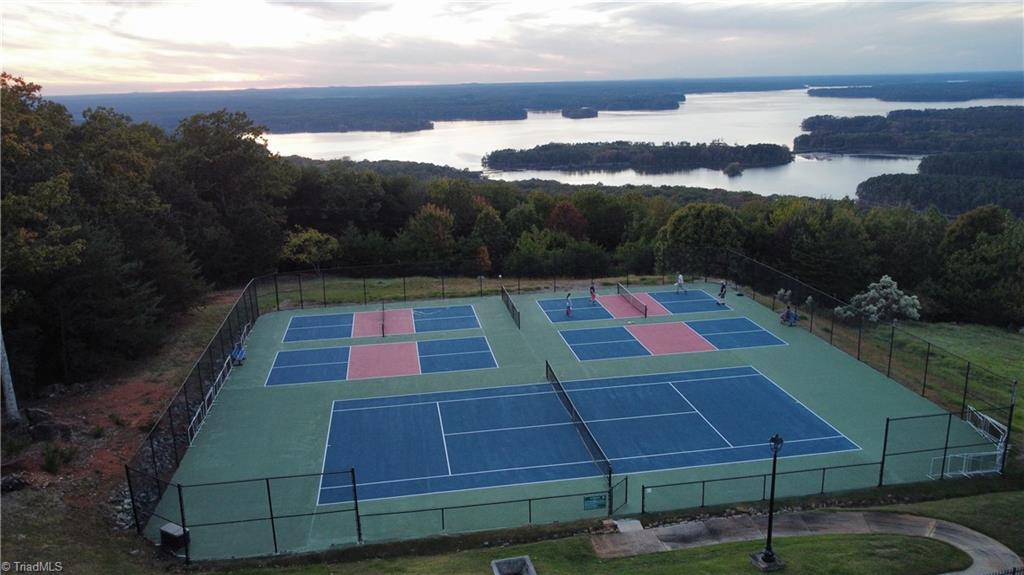 593 Boulder Ridge Drive Denton, NC 27239 - Photo 6 of 9