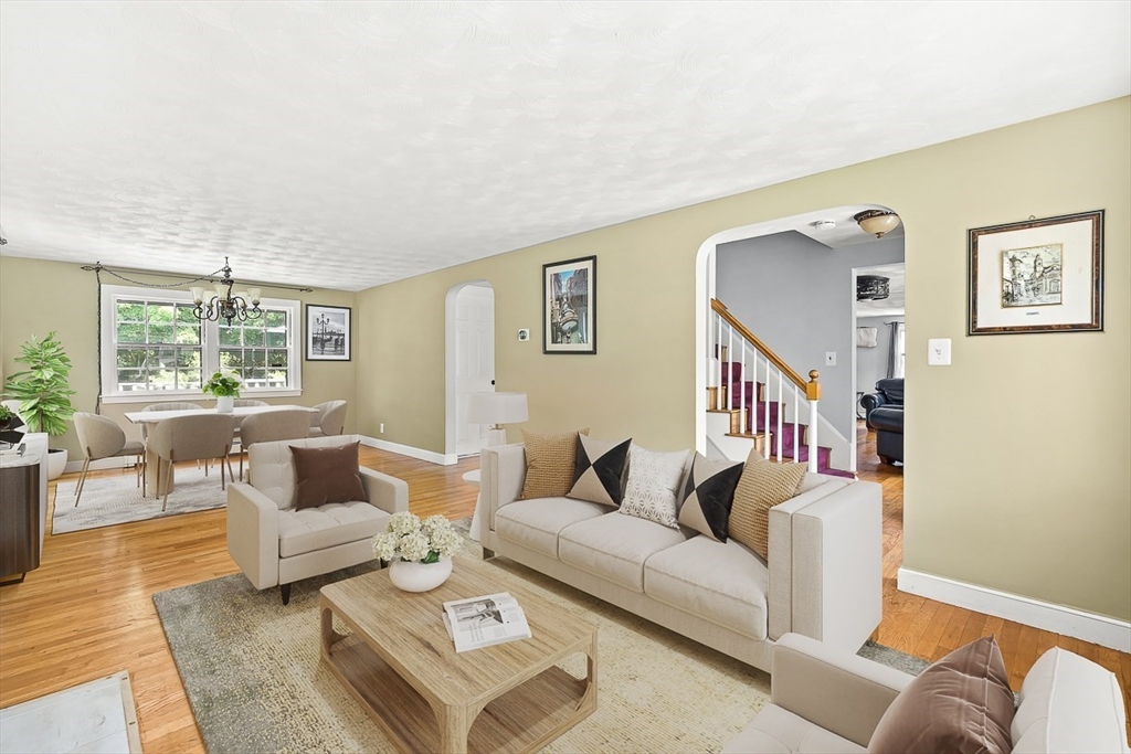 5 Elizabeth Road Stoneham, MA 02180 - Photo 6 of 39