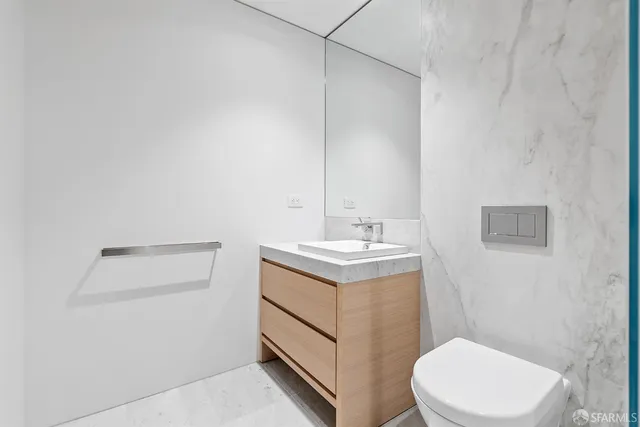 $6,936,000 | 1 Steuart Street, Unit 1903, San Francisco, CA 94105