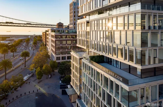 $6,936,000 | 1 Steuart Street, Unit 1903, San Francisco, CA 94105