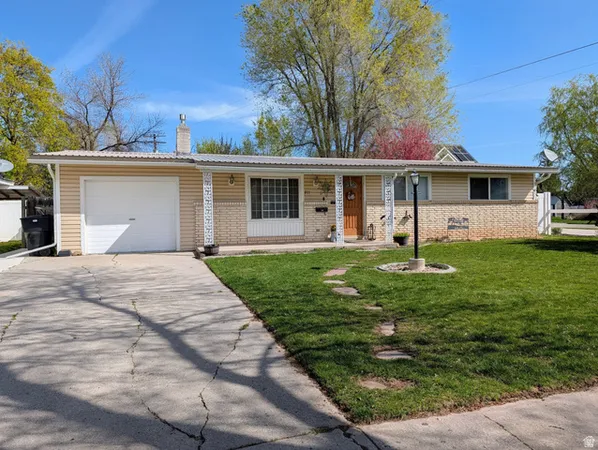 $299,000 | 211 East 1st North, Preston, ID 83263