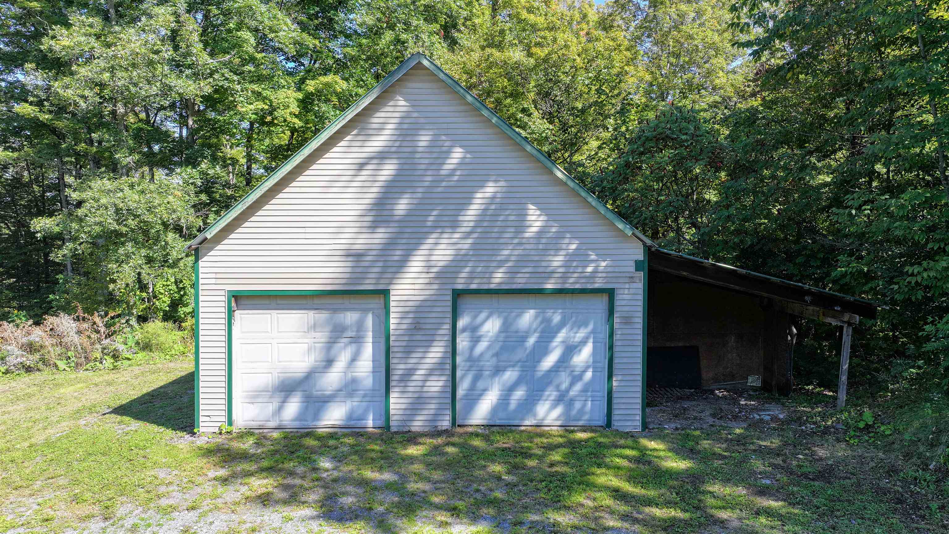 1890 Leland Road Salisbury, VT 05769 - Photo 3 of 40 Gallery Image 3