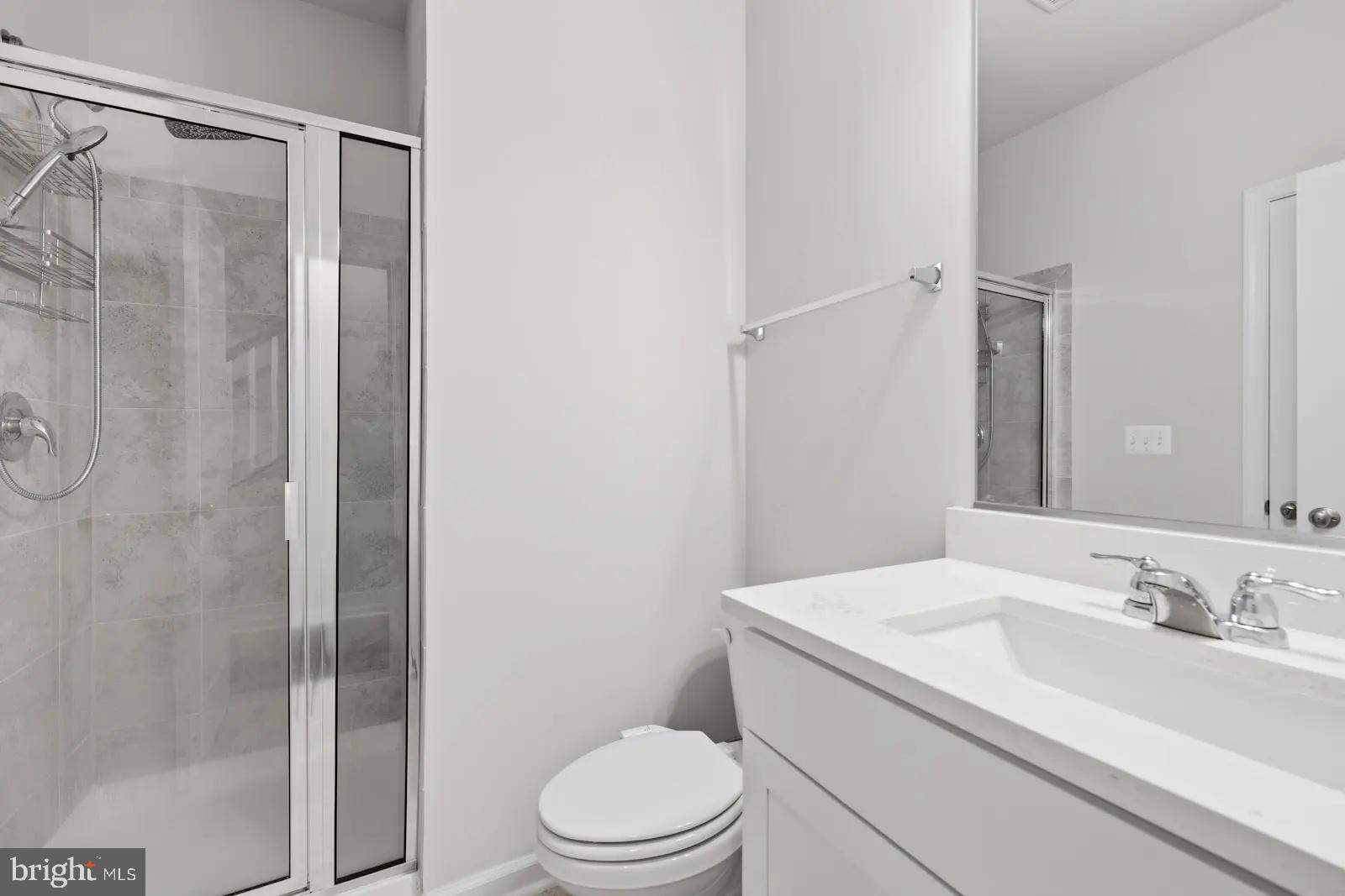 9309 Barnes Loop Manassas, VA 20110 - Photo 21 of 32