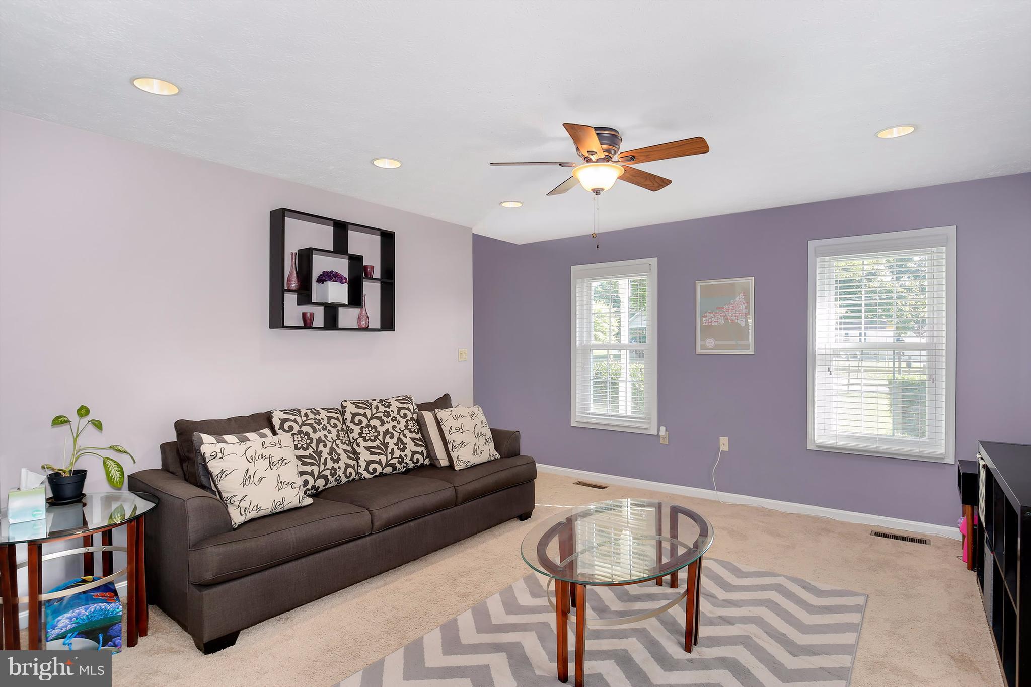 8830 Pikesville Road Baltimore, MD 21208 - Photo 16 of 30 Family Room