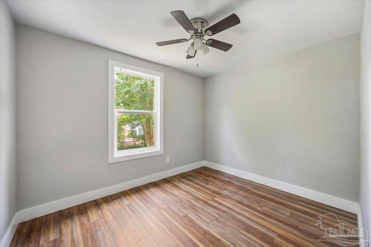 671 Georgia Street Crestview, FL 32536 - Photo 9 of 17