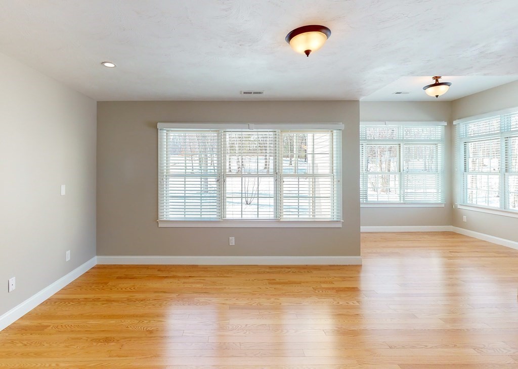 80 Clubhouse Way, Unit 80 Sutton, MA 01590 - Photo 19 of 29 a view of an empty room with window