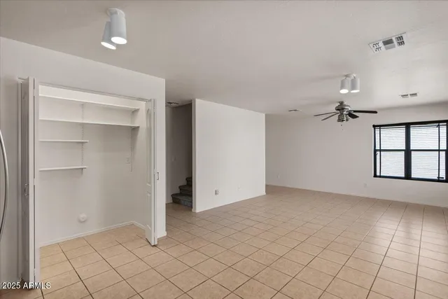 $2,500 | 2730 East Cambridge Avenue, Phoenix, AZ 85008