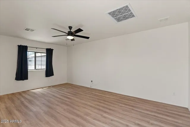 $2,500 | 2730 East Cambridge Avenue, Phoenix, AZ 85008