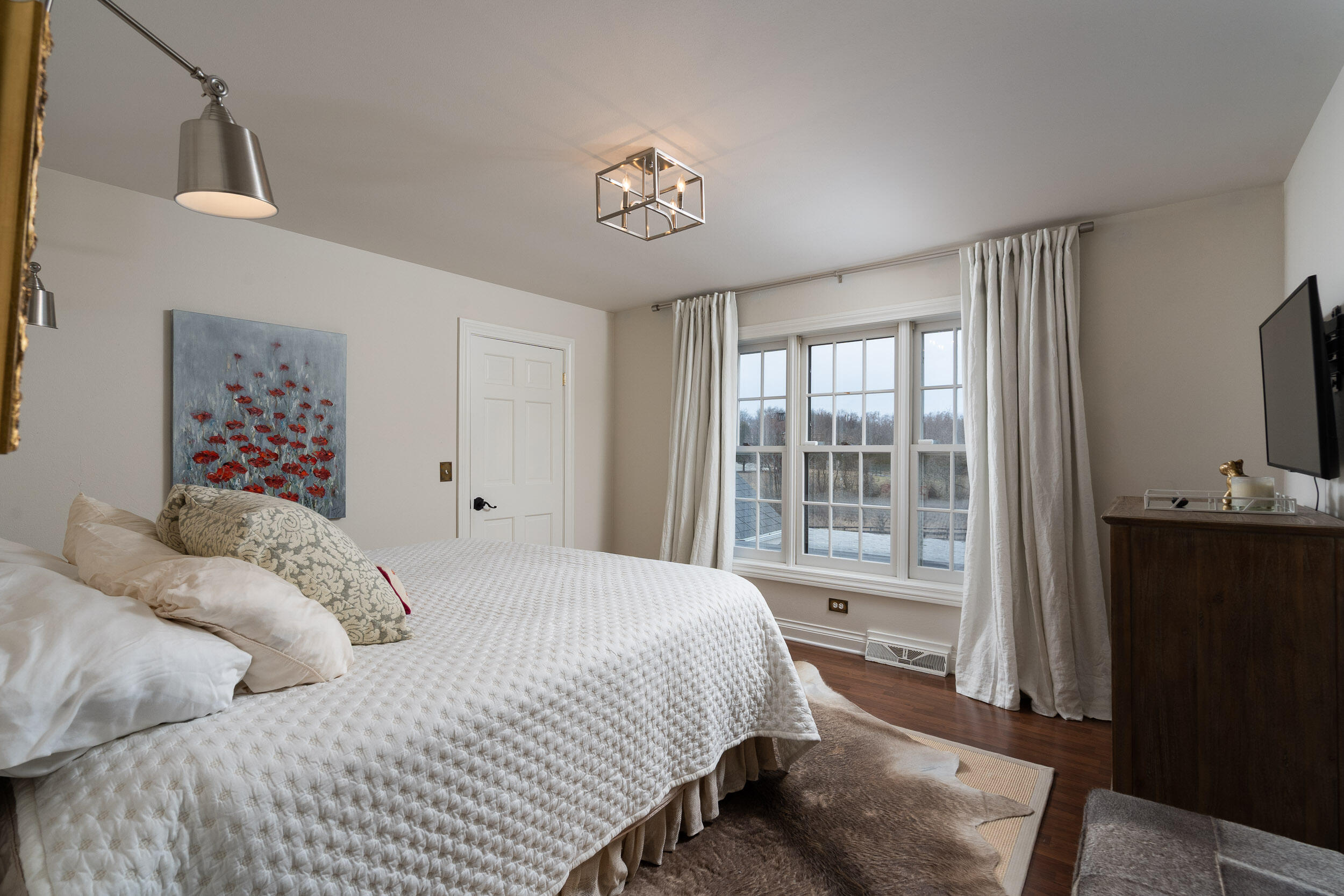 13700 Riverland Road Mequon, WI 53097 - Photo 40 of 63 Fifth Bedroom