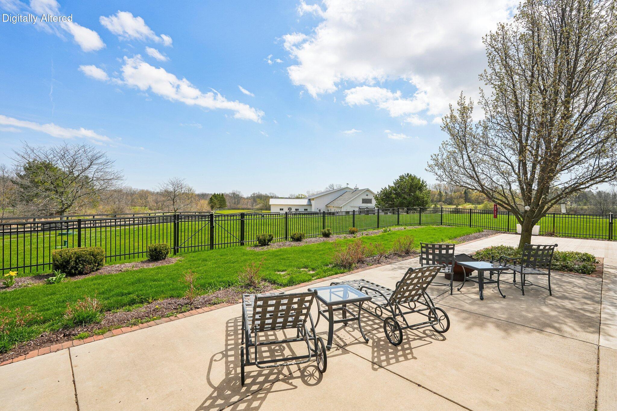 13700 Riverland Road Mequon, WI 53097 - Photo 47 of 61 Patio