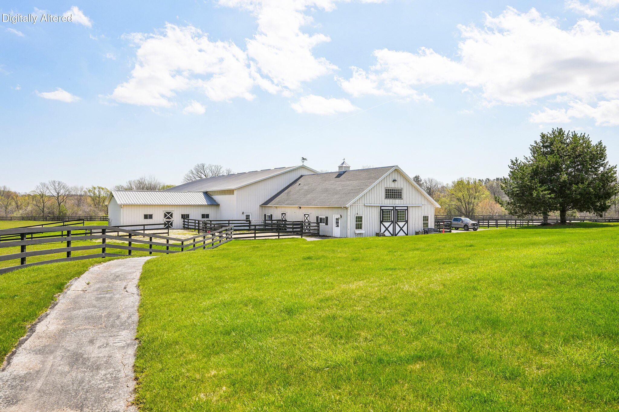 13700 Riverland Road Mequon, WI 53097 - Photo 53 of 61 Trail to Bard