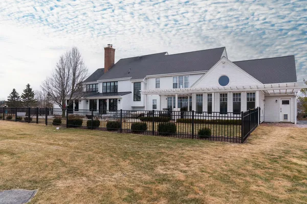 $3,995,000 | 13700 Riverland Road, Mequon, WI 53097