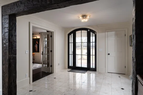 $3,995,000 | 13700 Riverland Road, Mequon, WI 53097