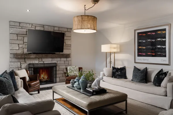 $3,995,000 | 13700 Riverland Road, Mequon, WI 53097
