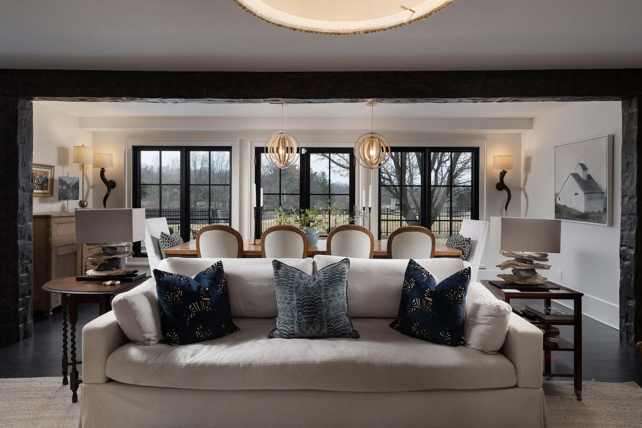 13700 Riverland Road Mequon, WI 53097 - Photo 6 of 63 Living Room